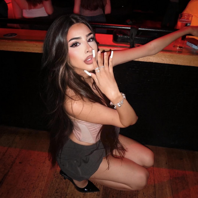 EVERYBODY album image