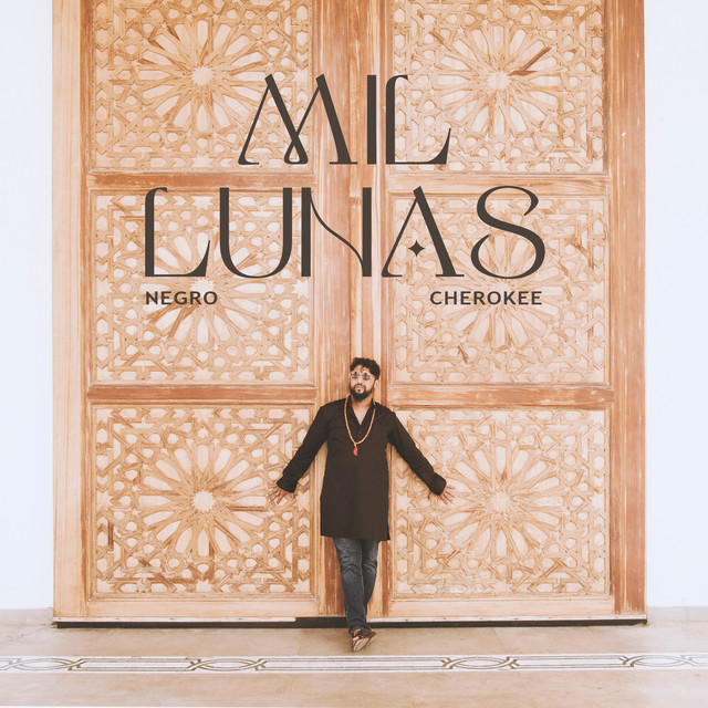 Mil Lunas