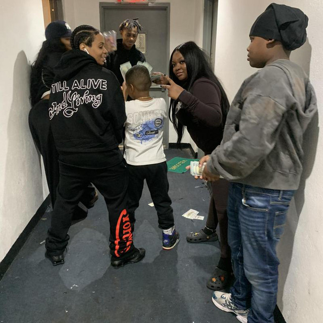 KEEP DA BAG JUMPPIN