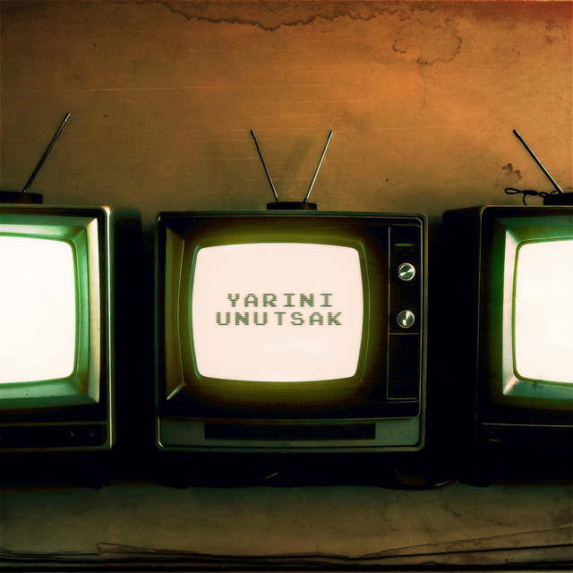 Yarını Unutsak cover art