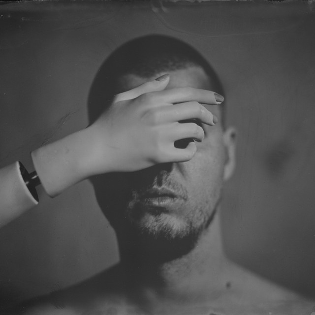 Конец связи cover art