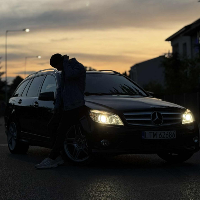 WIESZ JAK JEST