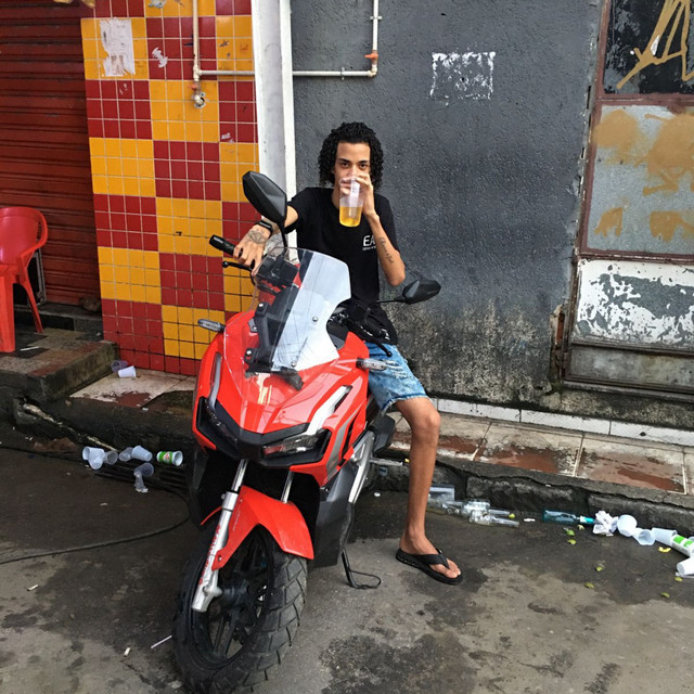 DEIXA ELA MONTAR NA MINHA GARUPA ( TIPO NINA BRAVANEL ) DJ LD DA VINTÉM