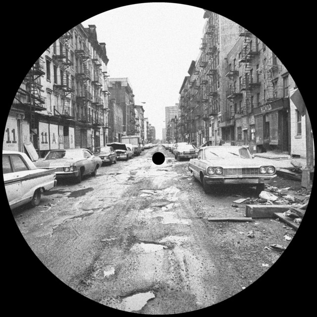 CQNZR. - Locker