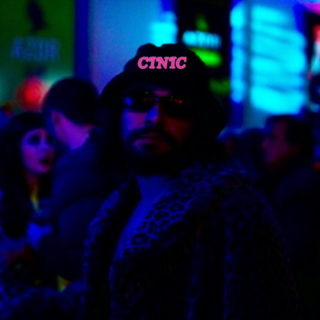 Crocodilo cover art