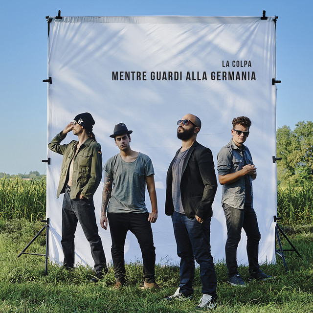 Mentre guardi alla Germania cover art