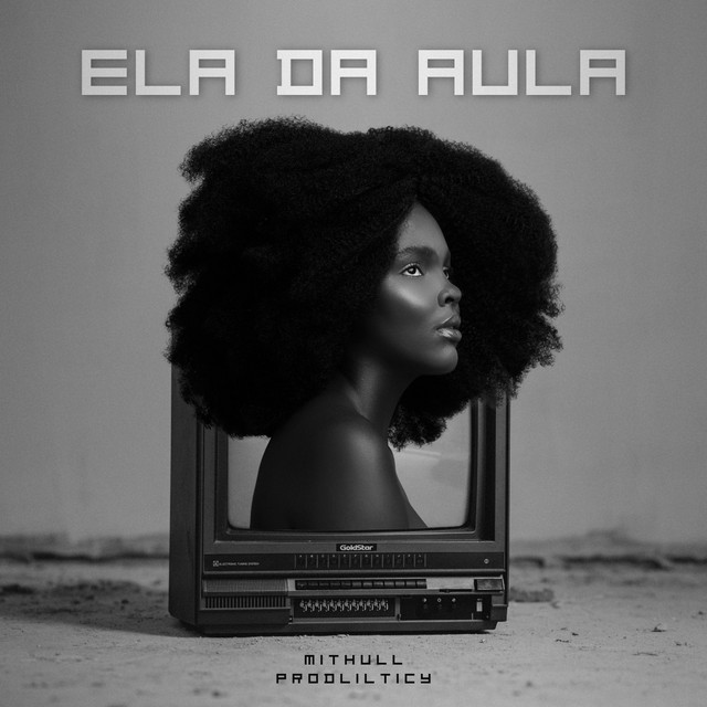 Ela dá Aula