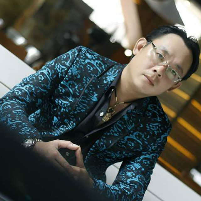 Chuyện Tình Tôi Với Em cover art