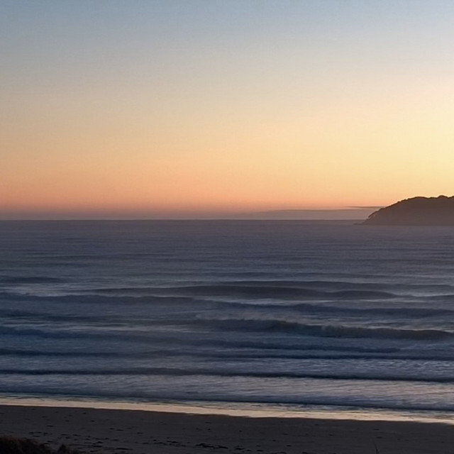 Pure New Zealand breaking waves