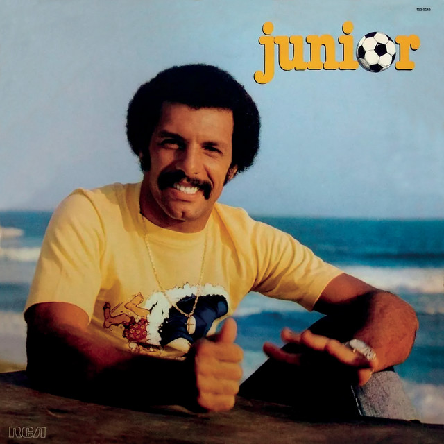 Júnior cover art