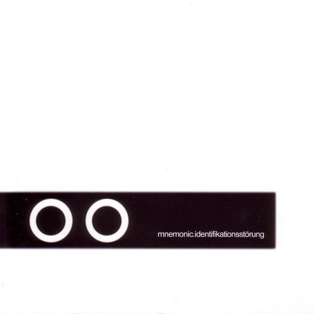 Identifikationsstoerung cover art