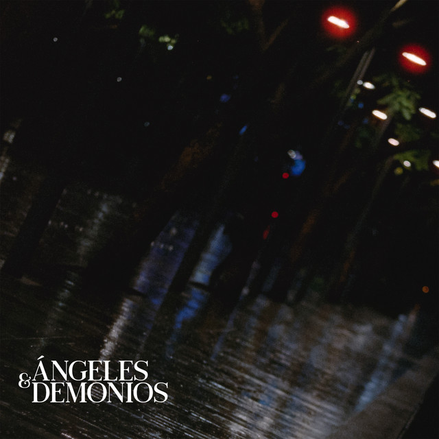 Ángeles y Demonios