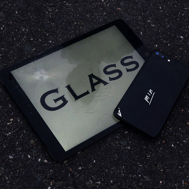 Обкладинка: Glass — min