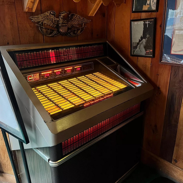 Jukebox - Single by BJ Walton | Spotify