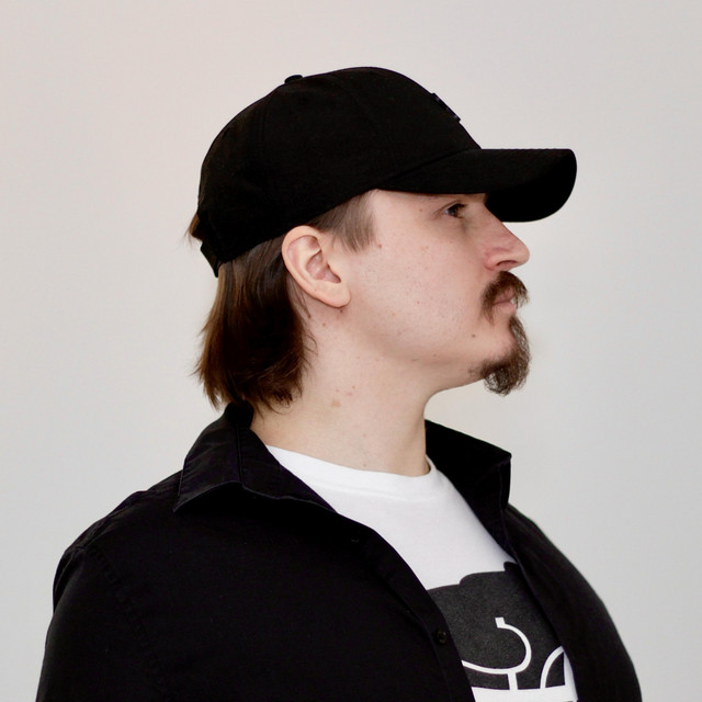 Karhu Ja Härkä cover