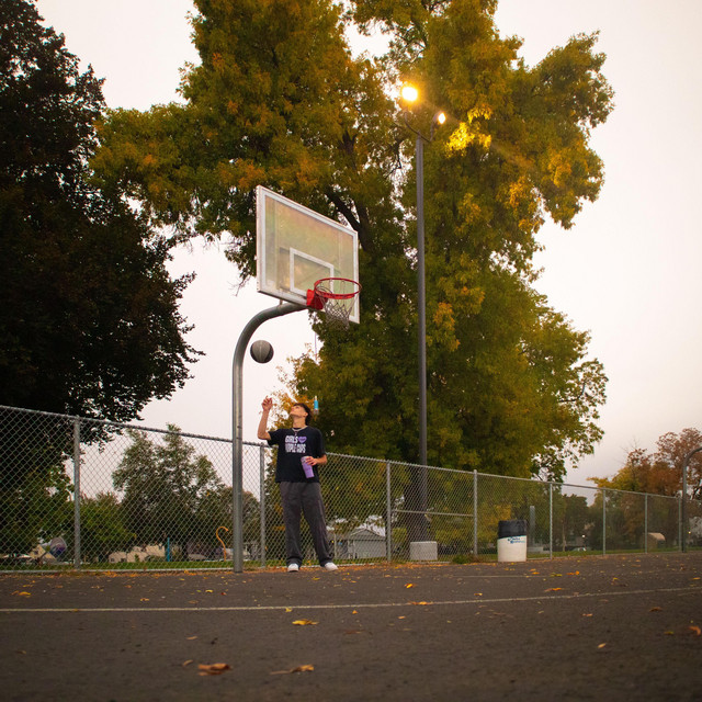 just wanna ball!