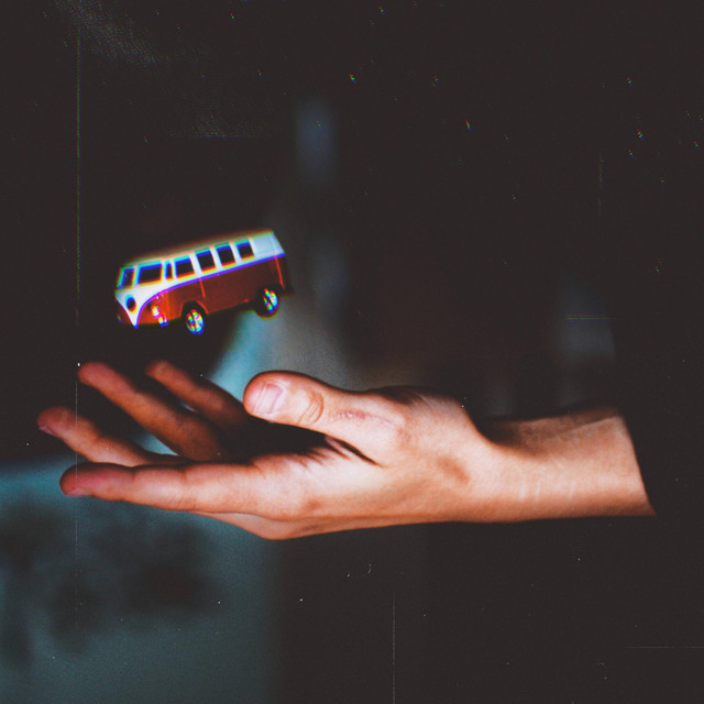 floating high and sinking low cover art
