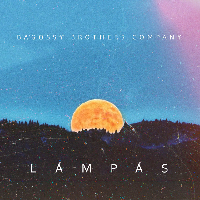 LÁMPÁS