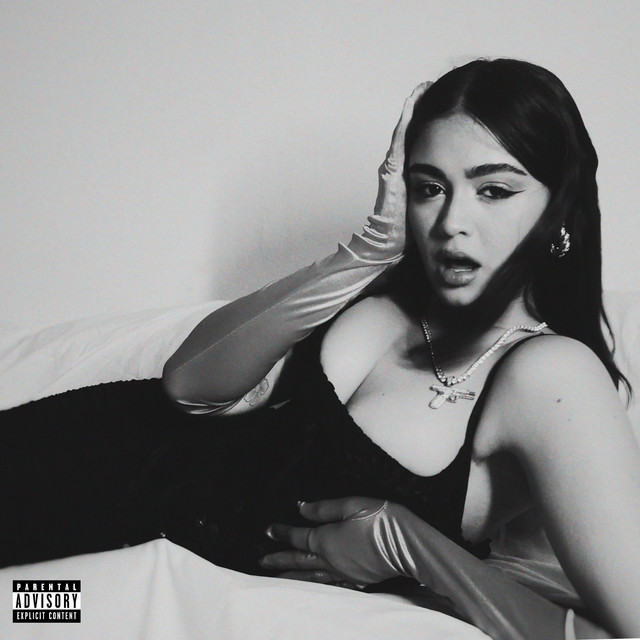 Entre Tú y El Karma