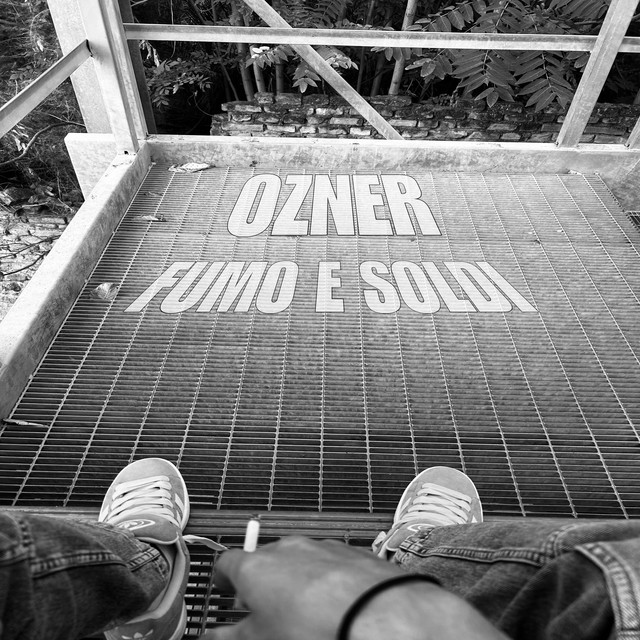 FUMO E SOLDI