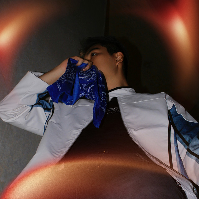 Người Lạ Từng Là Tất Cả - Single by Toni | Spotify