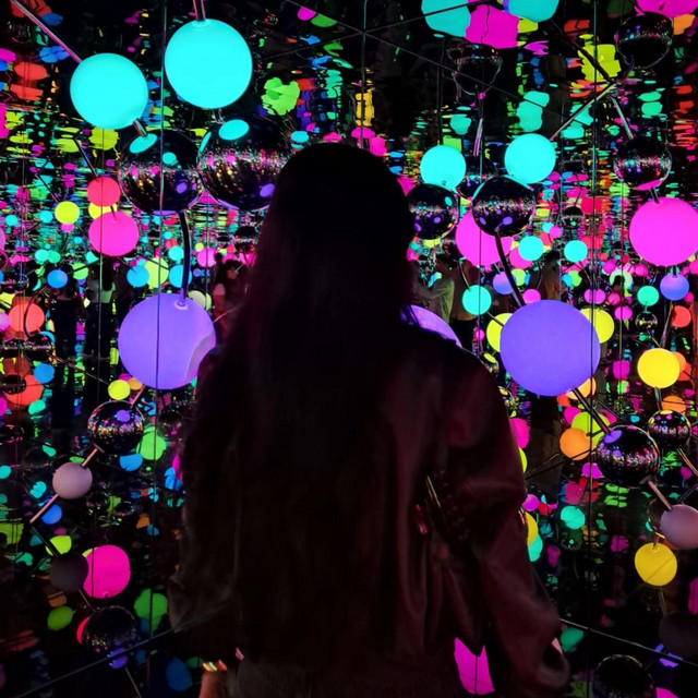 Luces cover art