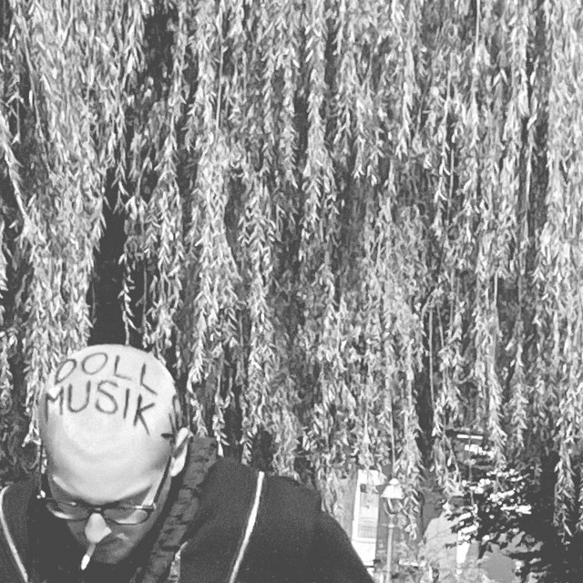 dollmusik3 cover art