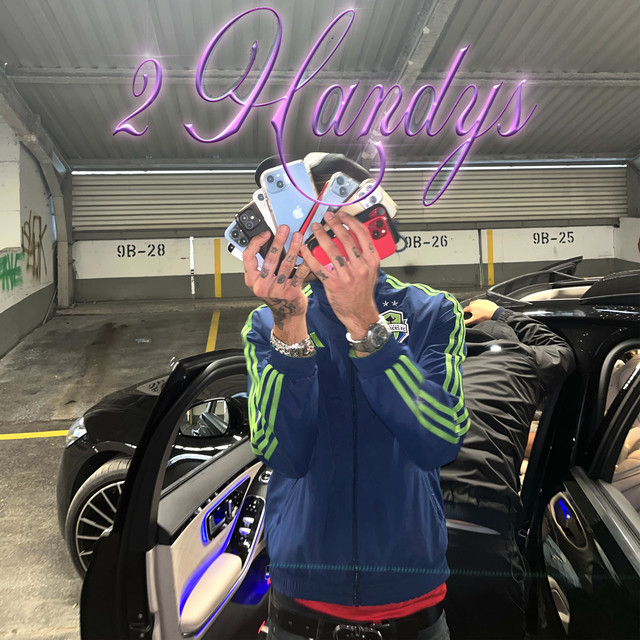 2 Handys cover art