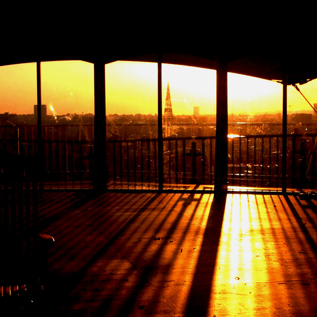Licht Und Schatten cover art