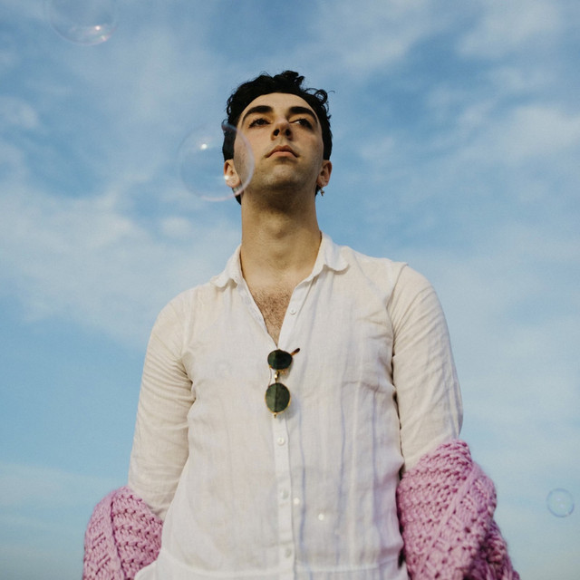 Pull Back - Single by Luke DeRoche | Spotify