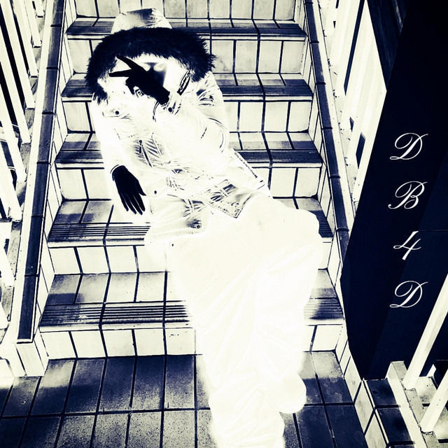 DAYS BEFORE DARK cover art