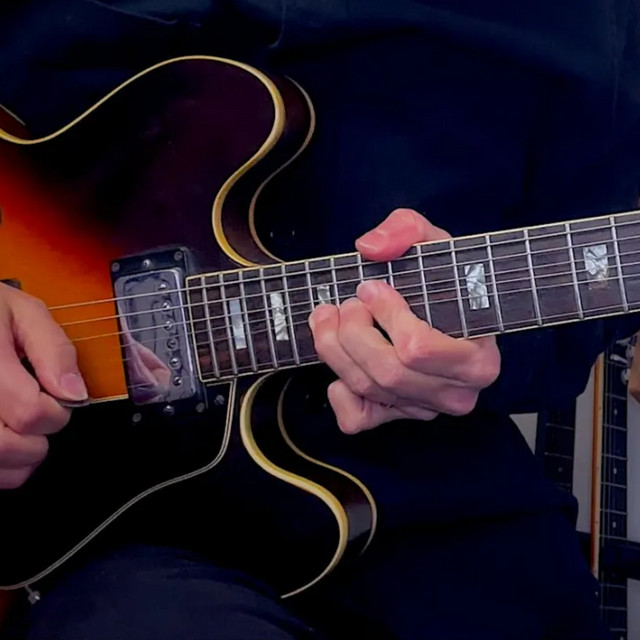 Slow Blues Jam | Freddie King Style Guitar Backing Track (D) album image