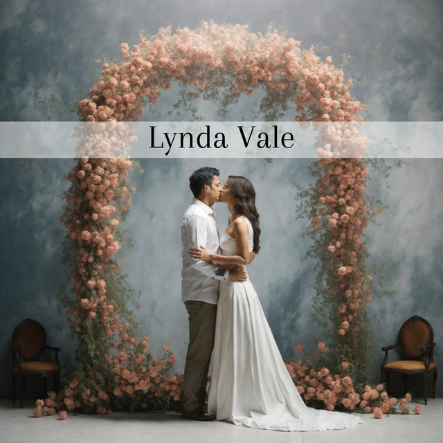 Lynda Vale