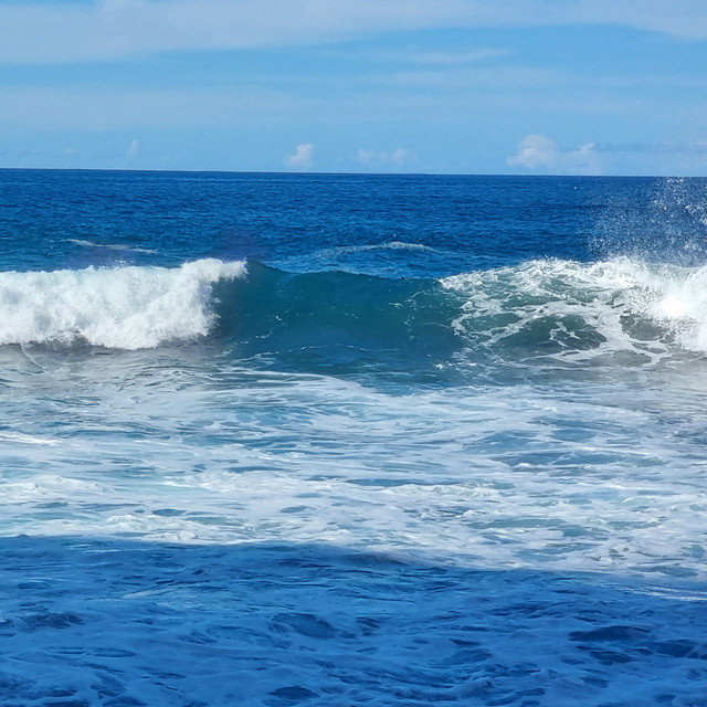 Calming Sea Waves