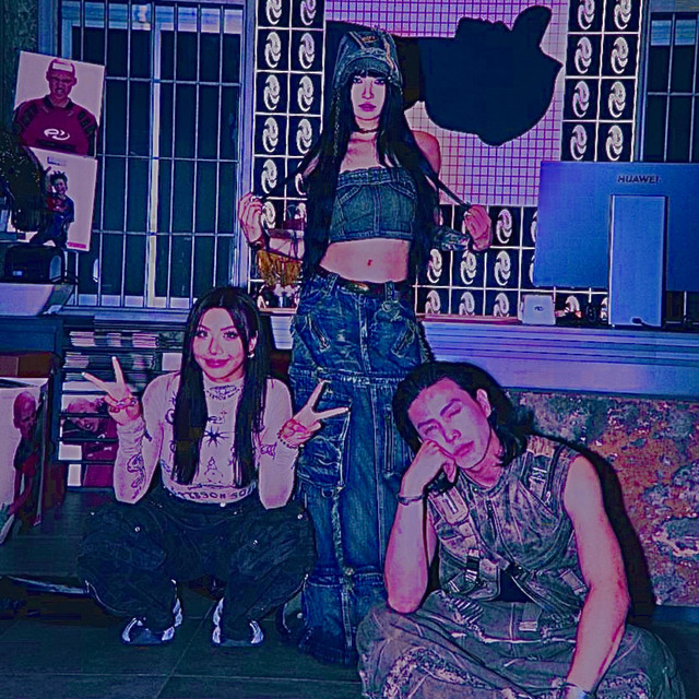 ĊHṞØMẼ HĖÅṞṮS cover art