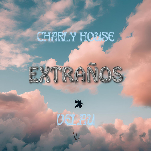 Extraños cover art