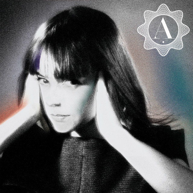 Une Enfant Du Siècle (Remastered) cover art