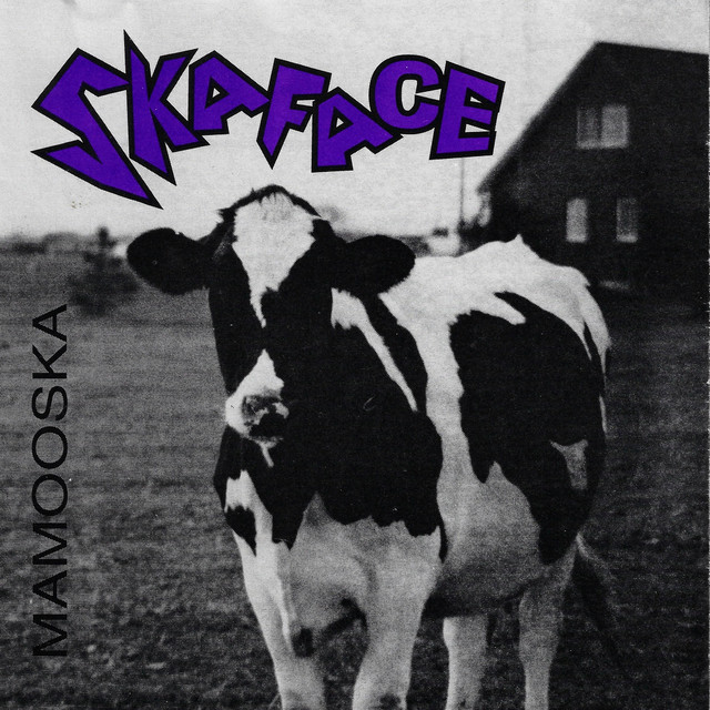 Mamooska cover