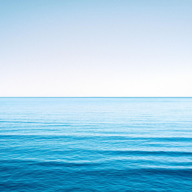 Обкладинка: Blue waves — Lesfm