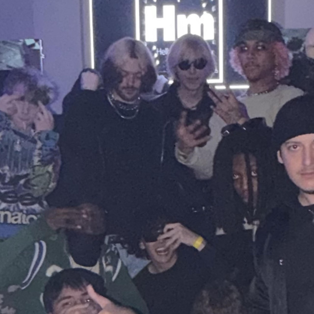 Neighbors Say I’m Cool