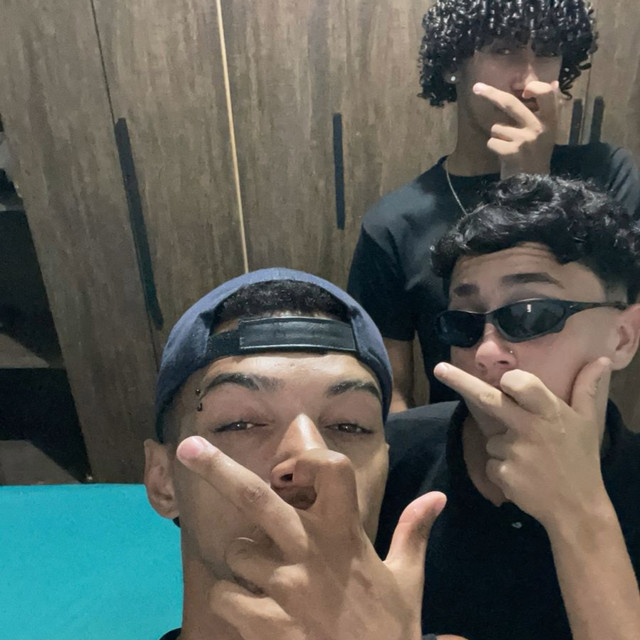 MEGA PRA OUVIR NO COROLLA 3