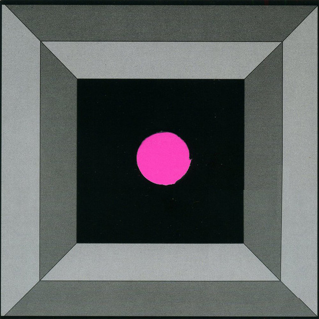 В темноте cover art