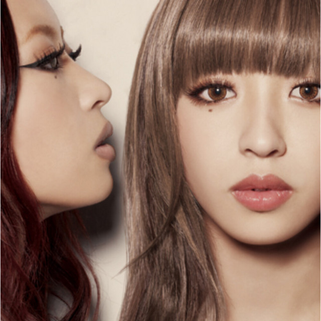 2 Girls cover art