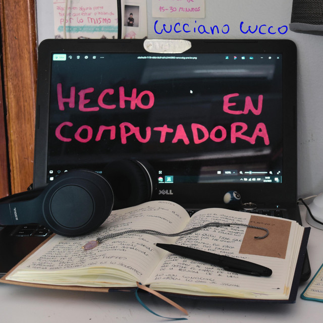 Hecho en Computadora cover