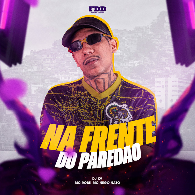 Na Frente do Paredão