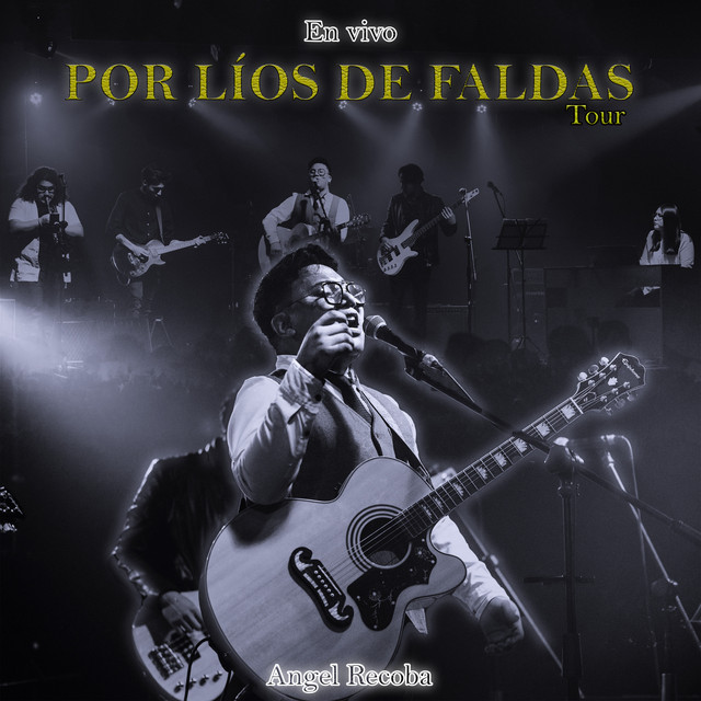 Por Líos de Faldas (Live) cover art