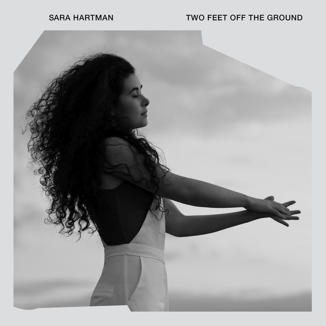 Musik Album 'Two Feet Off The Ground'
