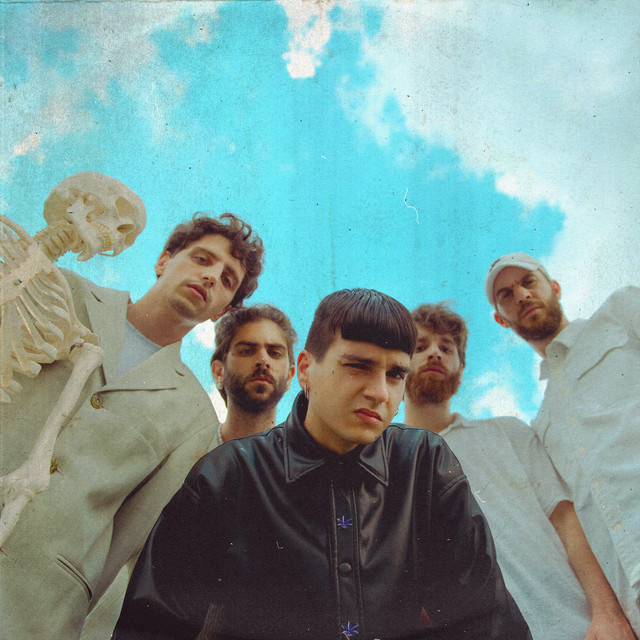 QUALCOSA È ANDATO STORTO cover art
