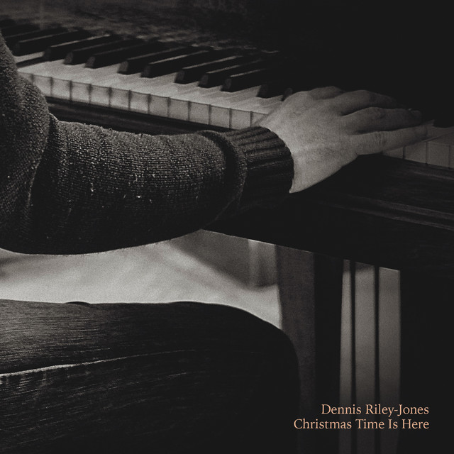 Dennis Riley-Jones image
