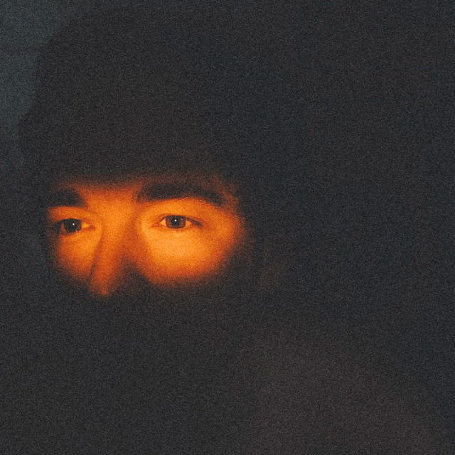Cover art: Тепло — Tom Mars